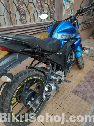 suzuki gixxer monotone